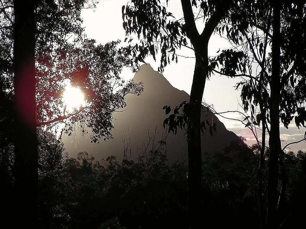 Glass House Mountains Ecolodge Lodge Glass House Mountains