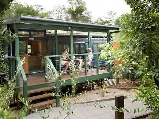 Glass House Mountains Ecolodge